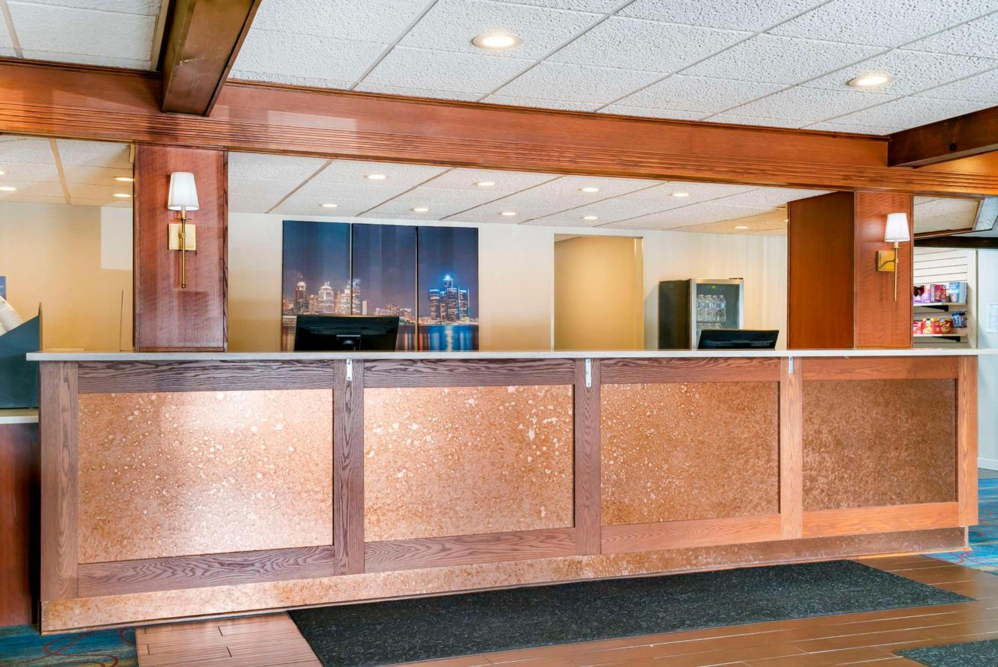 Best Western Greenfield Inn Allen Park Exterior photo